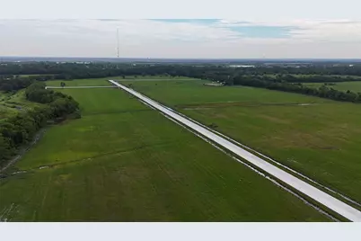 1719 Rymal Ranch Rd, Algoa, TX 77511 - Photo 6