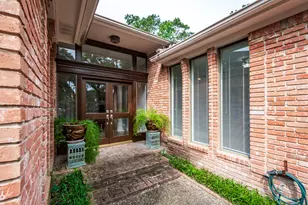 5406 Timber Shade Dr, Kingwood, TX 77345 - Photo 4