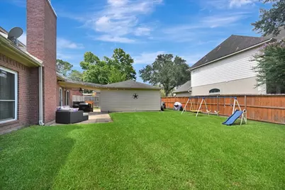 16802 Village Corner Court, Houston, TX 77059 - Photo 42