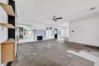 8102 Ashley Circle Drive N, Houston, TX 77071 - Photo 8
