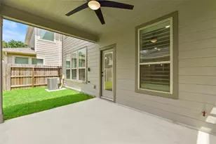 4033 Starbright St, Houston, TX 77018 - Photo 32