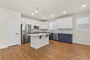 4033 Starbright St, Houston, TX 77018 - Photo 12
