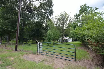 1120 Cherry Creek Drive, Shepherd, TX 77371 - Photo 16