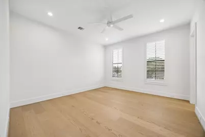 6911 Hartland Avenue, Houston, TX 77055 - Photo 16
