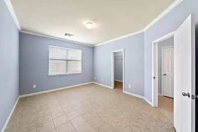 10010 Deer Track Court, Houston, TX 77064 - Photo 4