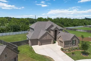 4202 Redford Valley Rd, Rosharon, TX 77583 - Photo 1