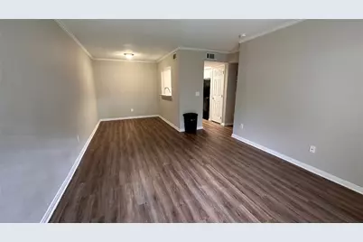 7315 Brompton Street #127B, Houston, TX 77025 - Photo 8