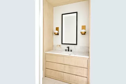 11710 Wendover Lane, Houston, TX 77024 - Photo 34