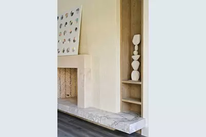 11710 Wendover Lane, Houston, TX 77024 - Photo 8