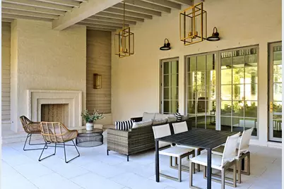 11710 Wendover Lane, Houston, TX 77024 - Photo 46