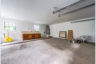 2245 N Austin Avenue, Pearland, TX 77581 - Photo 40