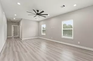 3107 Grassmere St, Houston, TX 77051 - Photo 6