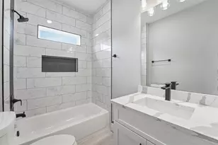 3107 Grassmere St, Houston, TX 77051 - Photo 18