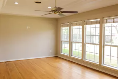 217 Carnation Street, Lake Jackson, TX 77566 - Photo 16