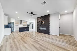 12524 Abbey House Ct, Houston, TX 77047 - Photo 2