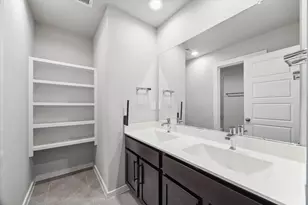 12524 Abbey House Ct, Houston, TX 77047 - Photo 12