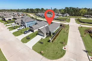 721 Roaring Fls Dr, Willis, TX 77378 - Photo 6