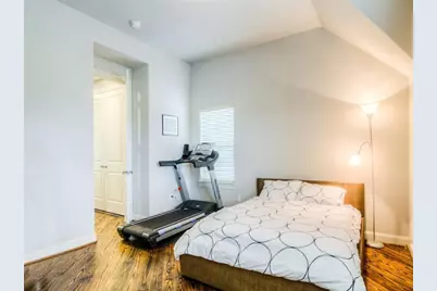 8740 Kempwood Drive, Houston, TX 77080 - Photo 18