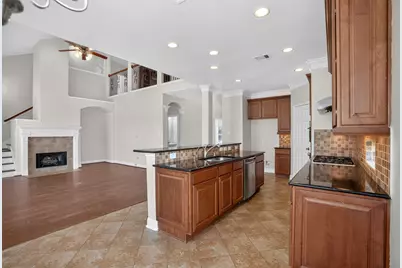 14835 Vesper Lake Court, Humble, TX 77396 - Photo 4