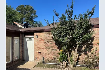 11539 Bellerive Drive, Houston, TX 77072 - Photo 2