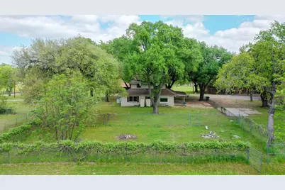 4 W Manning Street, Madisonville, TX 77864 - Photo 30