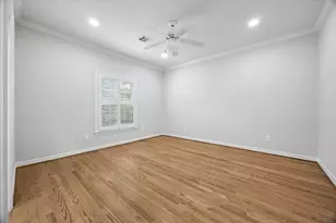 6635 Rutgers Ave, West University Place, TX 77005 - Photo 34