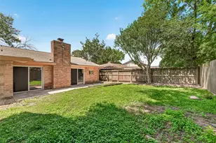 8306 Wayward Rd, Houston, TX 77064 - Photo 46