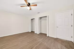 8306 Wayward Rd, Houston, TX 77064 - Photo 36