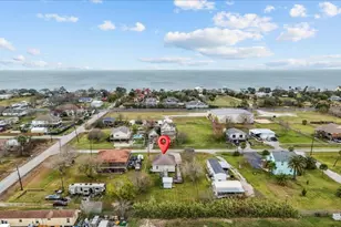 2331 Rue De Lafitte Dr, Dickinson, TX 77539 - Photo 2