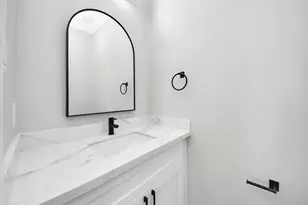 216 San Jacinto St, La Porte, TX 77571 - Photo 18