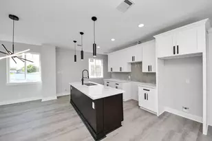 216 San Jacinto St, La Porte, TX 77571 - Photo 16