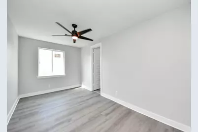 216 San Jacinto Street, La Porte, TX 77571 - Photo 8