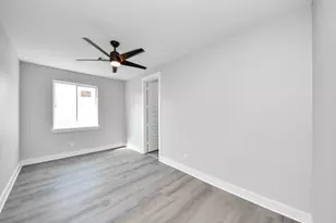 216 San Jacinto St, La Porte, TX 77571 - Photo 8