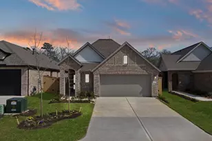 235 Navasota Narrows Wy, Conroe, TX 77304 - Photo 1