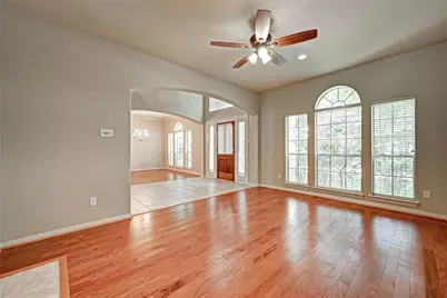 12419 Shadycrest Drive, Houston, TX 77082 - Photo 8