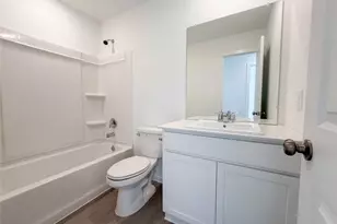 200 Bennett St, Angleton, TX 77515 - Photo 16