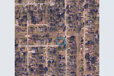 912 Roosevelt Street, La Marque, TX 77568 - Photo 1