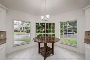 7203 W Hearthstone Green Dr, Houston, TX 77095 - Photo 6