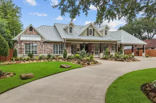 2713 Luella Ave, Deer Park, TX 77536 - Photo 2