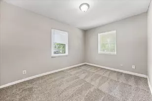 10846 Fairland Dr, Houston, TX 77051 - Photo 4