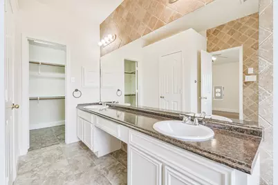 7 Heron Hollow Court, The Woodlands, TX 77382 - Photo 20