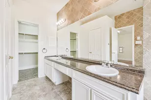 7 Heron Hollow Ct, The Woodlands, TX 77382 - Photo 20