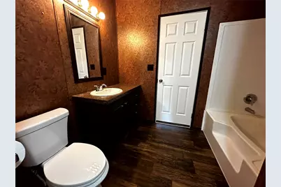 190 E Austin Avenue, Onalaska, TX 77360 - Photo 8