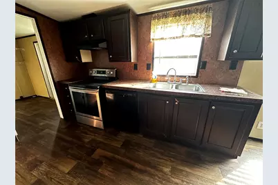 190 E Austin Avenue, Onalaska, TX 77360 - Photo 16