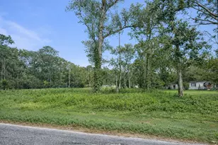 204 County Rd 6477, Dayton, TX 77535 - Photo 1