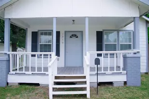 1310 4th St, Rosenberg, TX 77471 - Photo 2