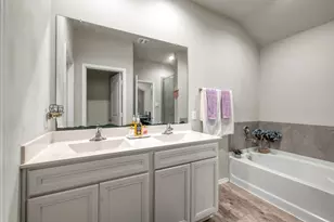 2290 Strong Horse Dr, Conroe, TX 77301 - Photo 16