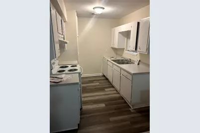 5718 Mackinaw Street, Houston, TX 77053 - Photo 4