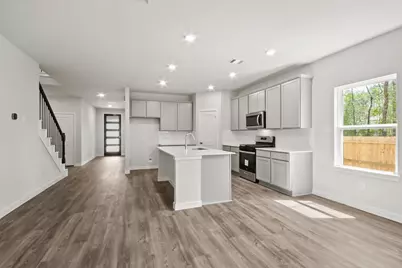 209 Bronzewood Terrace Court, Conroe, TX 77318 - Photo 4