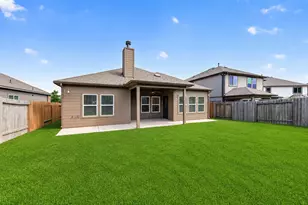 1701 Cindy Ln, Conroe, TX 77304 - Photo 18